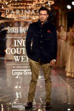 Madhur Bhandarkar walk for Fashion Design Council of India presents Shree Raj Mahal Jewellers on final day of India Couture Week in Delhi on 20th July 2014